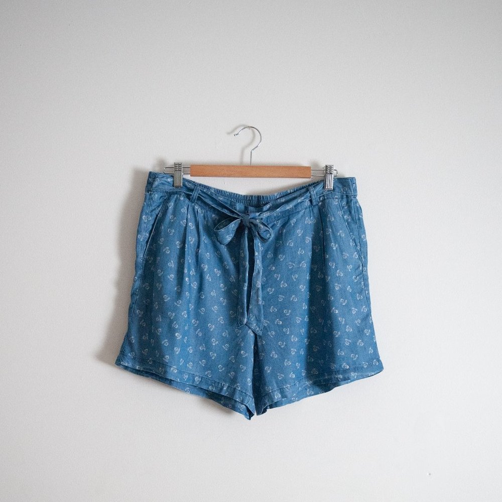 ALEXANDER JORDAN | PRINTED DENIM SHORTS